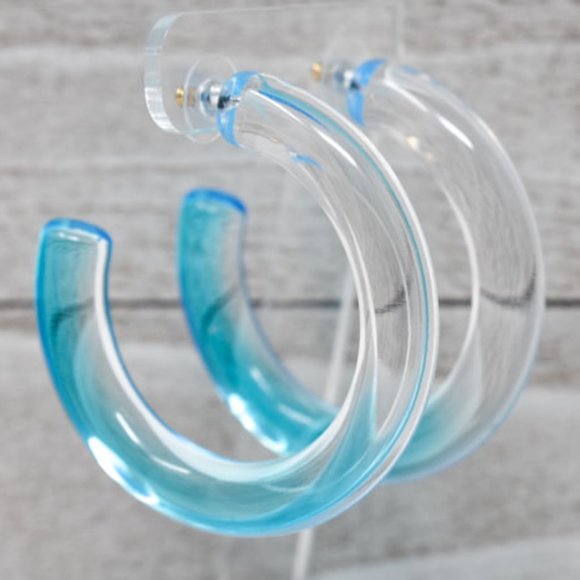 SKANKY HOOPS Jewelry - 2.25" CLEAR/BLUE OMBRE TRANSLUCENT CHUNKY EARRINGS